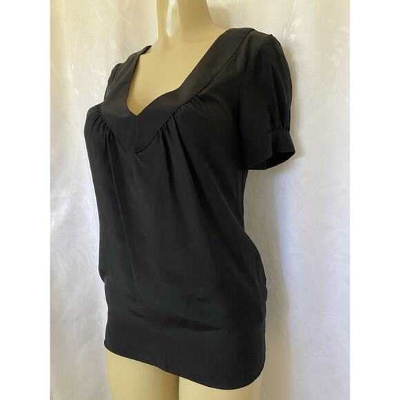 NWT Rory Beca Silk Top Blouse Black V Neck Short Sleeve Slip Pockets XS - Picture 2 of 8